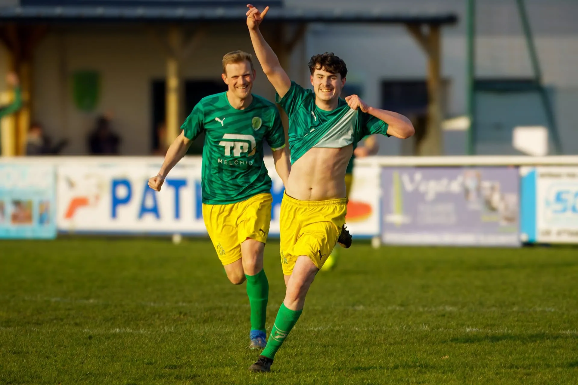 FOOTBALL_MATCH_09